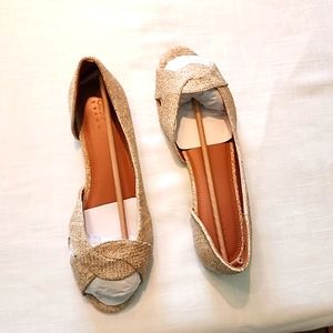 ASOS Shoes, Beige Open Toe Flats Size 9, NWT